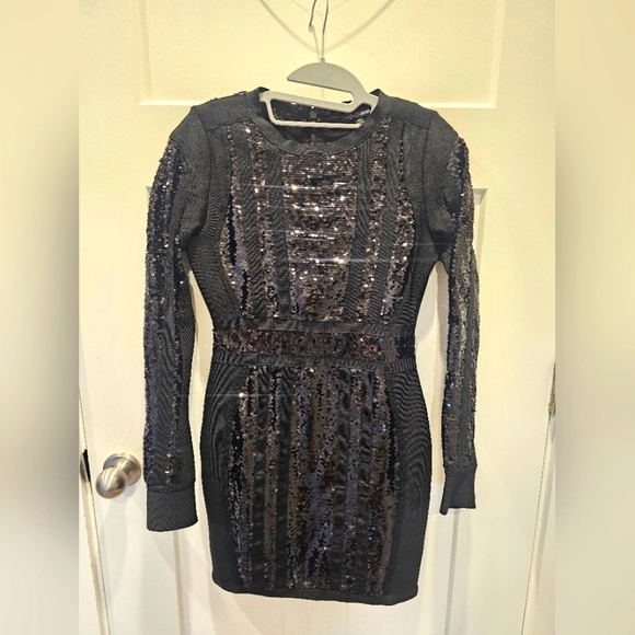 "Fashion Nova Black Sequin Long Sleeve Bodycon Mini Dress Size M" - Picture 1 of 9